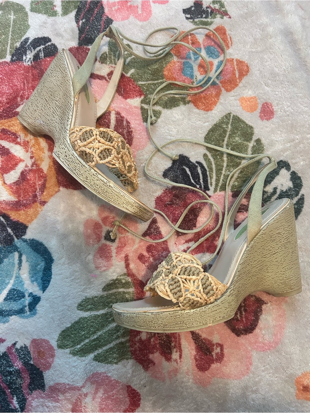 Bisou Bisou Women’s Espadrille Wedge Sandals